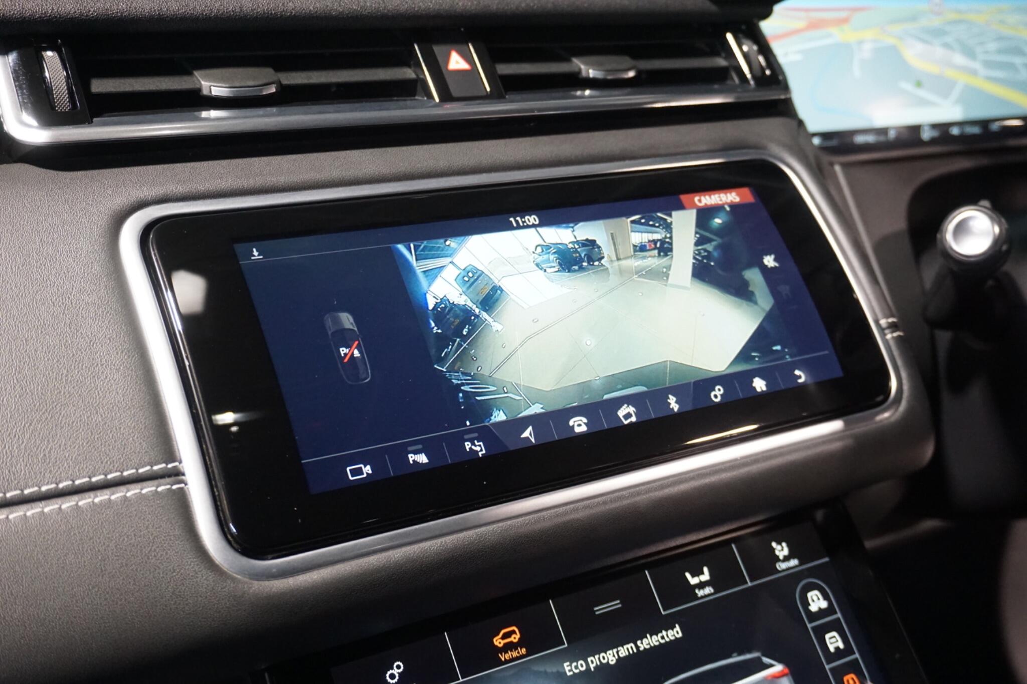 Land Rover Range Rover Velar 3.0 SD6 V6 R-Dynamic HSE SUV 5dr Diesel Auto 4WD Euro 6 (s/s) (300 ps)